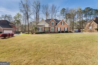 144 Cambridge Way, Macon, GA 31220 - Photo 1