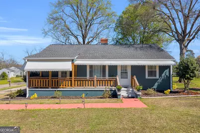67 Fairview Avenue, Hartwell, GA 30643 - Photo 1