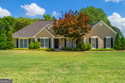 111 Prestwick Drive, Lagrange, GA 30241 - Photo 1