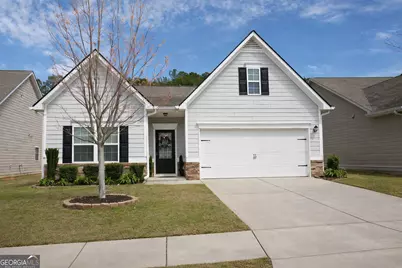 104 Thomaston Street, Newnan, GA 30263 - Photo 1