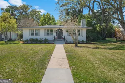 1021 Lanier Boulevard, Brunswick, GA 31520 - Photo 1