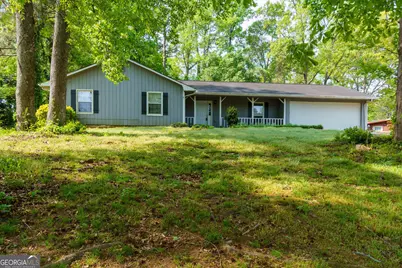 20 Lakeside Drive, Ellenwood, GA 30294 - Photo 1