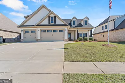 200 Perth Court, Warner Robins, GA 31088 - Photo 1