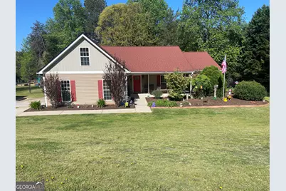 879 Hawk Creek Trail, Winder, GA 30680 - Photo 1
