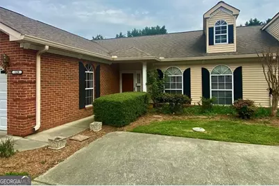 1698 Pin Oak Drive #129, Dalton, GA 30721 - Photo 1