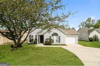 5639 Eagles Feather Lane, Riverdale, GA 30274 - Photo 1