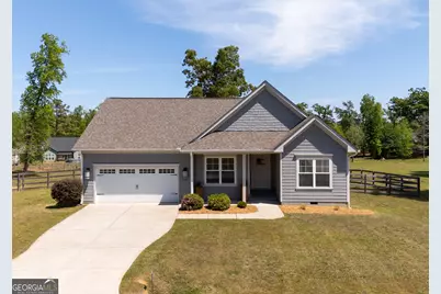 520 North Point Circle, Hartwell, GA 30643 - Photo 1