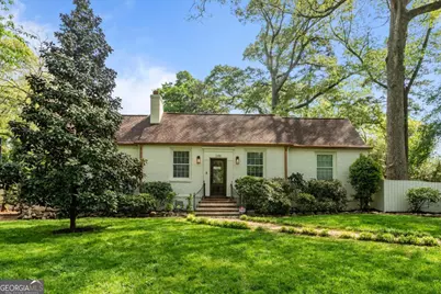 248 Oakridge Avenue SE, Atlanta, GA 30317 - Photo 1