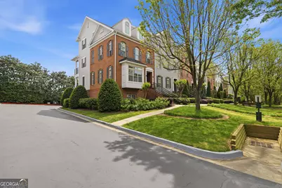 285 Le Gran Bend, Sandy Springs, GA 30328 - Photo 1