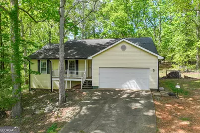 135 Redbud Court, Senoia, GA 30276 - Photo 1