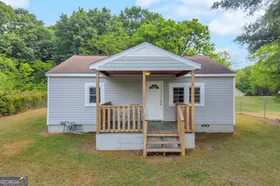 170 Savannah Street, Hartwell, GA 30643 - Photo 1