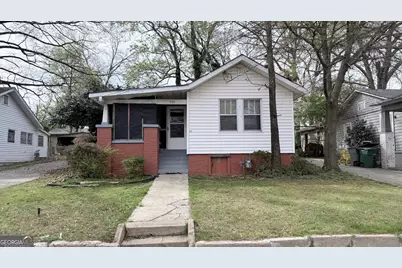 544 Lake Drive, Hapeville, GA 30354 - Photo 1