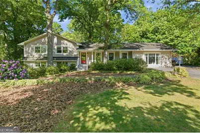 2875 Barbara Lane NE, Marietta, GA 30062 - Photo 1