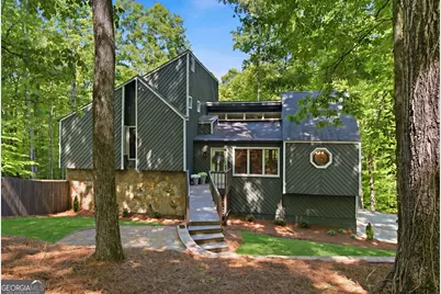 1075 Pine Grove Pointe Drive, Roswell, GA 30075 - Photo 1