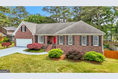 2884 Overwood Lane, Snellville, GA 30078 - Photo 1