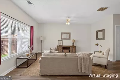 100 Eagle Glen Drive NE, Cartersville, GA 30121 - Photo 1
