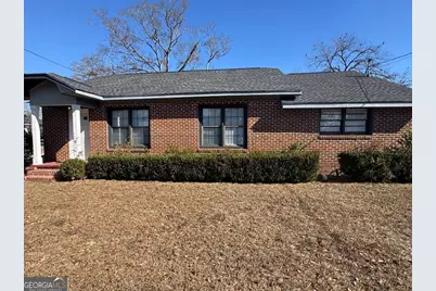 288 N Lanier, Lyons, GA 30436 - Photo 1