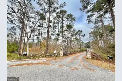 479 Altamaha Road, Hazlehurst, GA 31539 - Photo 1