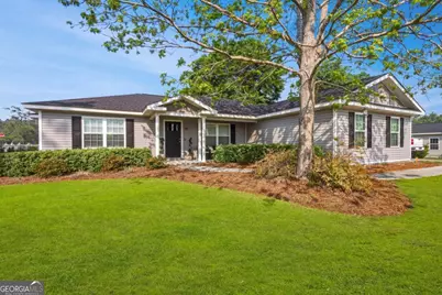 586 Caleb Circle, Jesup, GA 31545 - Photo 1