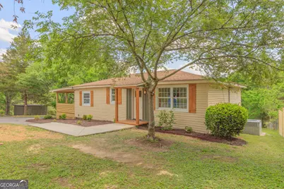 612 Garden Farm Road W, Rossville, GA 30741 - Photo 1