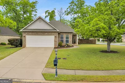200 Greythorne Drive, Kathleen, GA 31047 - Photo 1
