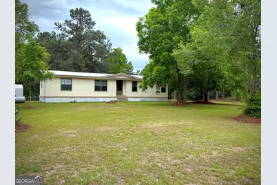 824 Hart Lane, Dublin, GA 31021 - Photo 1