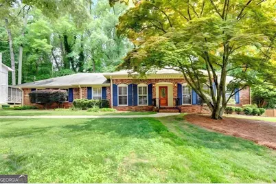 1571 Rochelle Court, Dunwoody, GA 30338 - Photo 1