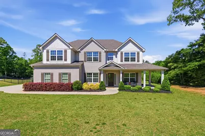 163 Senoia Oaks Way, Senoia, GA 30276 - Photo 1