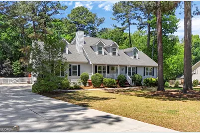 355 N Oakland Circle, McDonough, GA 30253 - Photo 1