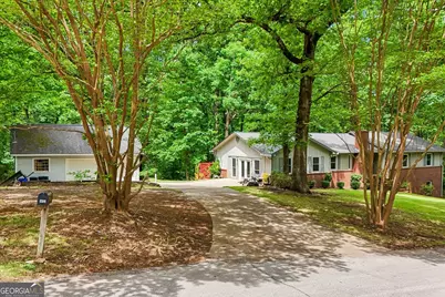 232 E Miles Road, Carrollton, GA 30116 - Photo 1