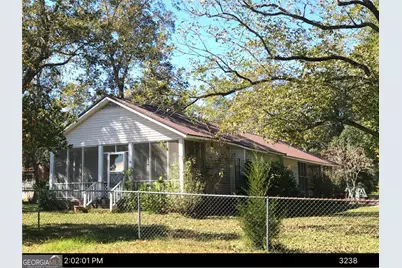 15 N Irwinton Avenue, McRae-Helena, GA 31037 - Photo 1