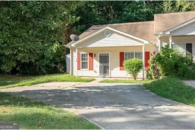 738 Boston Commons, College Park, GA 30349 - Photo 1