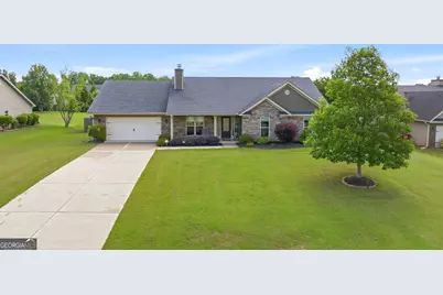 432 Lake Vista Drive, Jefferson, GA 30549 - Photo 1