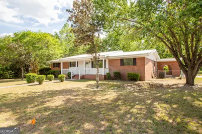 407 Pineview Drive, Waycross, GA 31501 - Photo 1