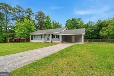 132 Allen Memorial Drive SW, Milledgeville, GA 31061 - Photo 1