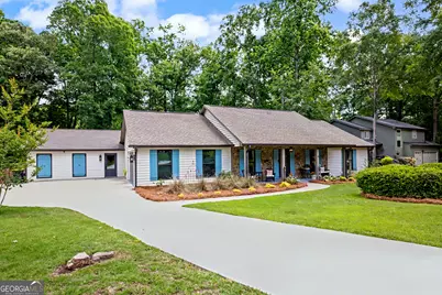 117 Lakeside Drive, Peachtree City, GA 30269 - Photo 1