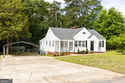 208 Upson Avenue, Thomaston, GA 30286 - Photo 1