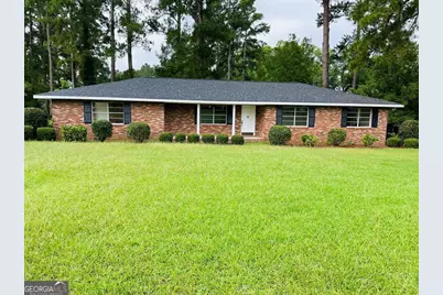 105 Ridgeway Street, Glennville, GA 30427 - Photo 1