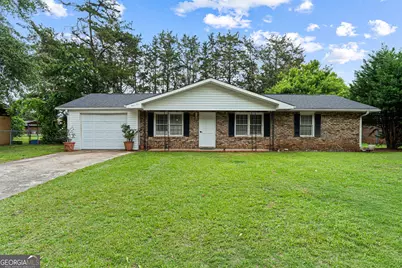 106 Galahad Drive, Warner Robins, GA 31093 - Photo 1