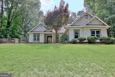 165 Asbury Way, Fayetteville, GA 30215 - Photo 1