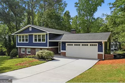 2484 Marguerite Place NE, Marietta, GA 30068 - Photo 1