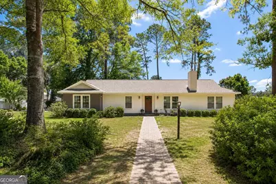 670 Hillmont Drive, Waycross, GA 31503 - Photo 1