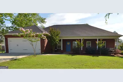 16 Boxwood Street, Hawkinsville, GA 31036 - Photo 1