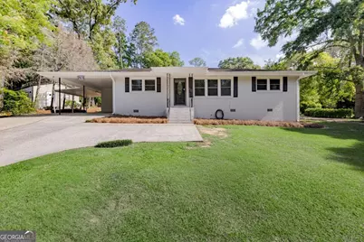 213 Spruce Street, Warner Robins, GA 31088 - Photo 1