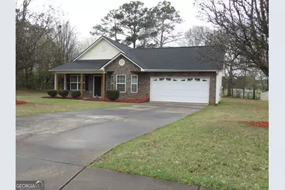 105 Whistle Way, Locust Grove, GA 30248 - Photo 1