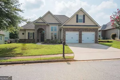 87 Camden Village Drive, Newnan, GA 30265 - Photo 1
