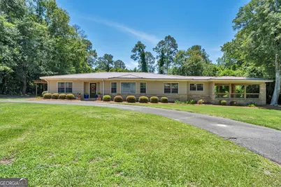 1010 E 22nd Avenue, Cordele, GA 31015 - Photo 1