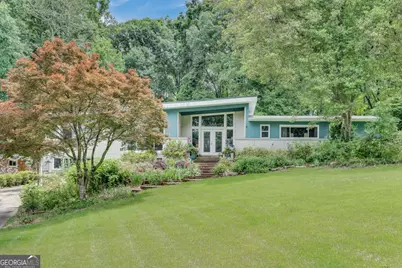588 Kenilworth Circle, Stone Mountain, GA 30083 - Photo 1