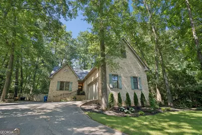 2094 Azalea Circle, Decatur, GA 30033 - Photo 1
