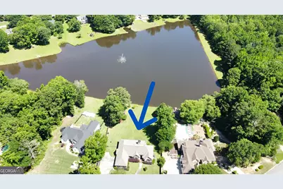 130 Beechvalley Drive, Sharpsburg, GA 30277 - Photo 1